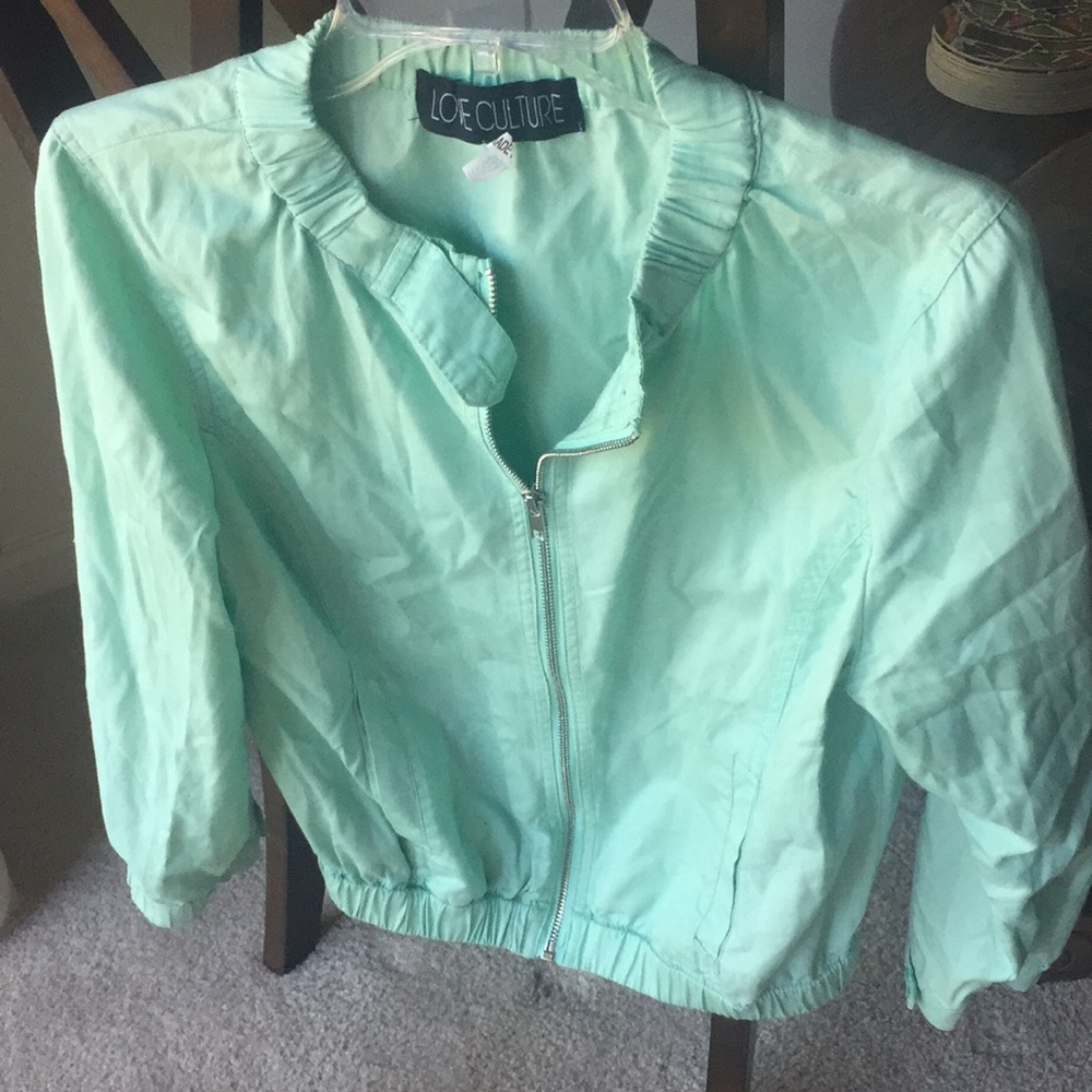 Turquoise jacket with 3/4 sleeves